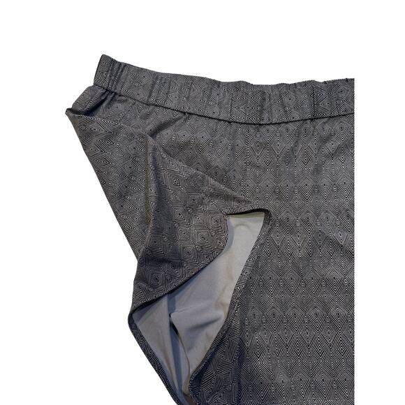 Eddie Bauer Size Medium Shorts - Picture 3 of 9